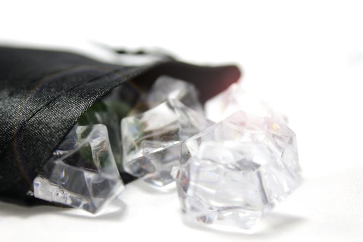 Satijnen zakjes 8 x 10 cm - zwart Zwarte zakken